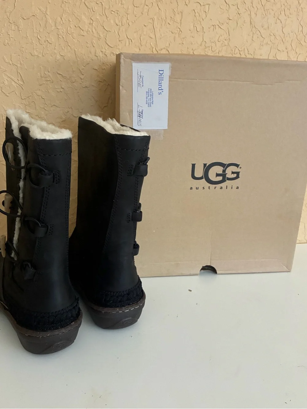 UGG Australia Women’s Black Kona (5156) Boots NEW IN BOX - Size 8